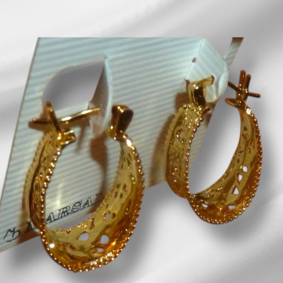 Shiny Gold Filigree, Silver Plated, Cut Out Design, Oval Open Hoop Earrings New - Picture 8 of 11